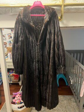 Beautiful Full Length Mink Coat ~ Reversible ~ Custom  Made Very Unique